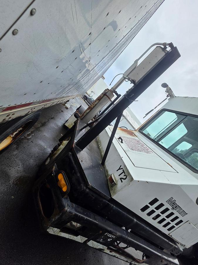 Used 2006  Sisu