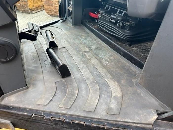 Used 2014 Caterpillar D6K2 LGP