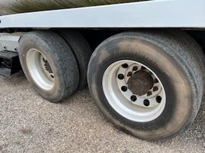 Used 2007 International Water Truck