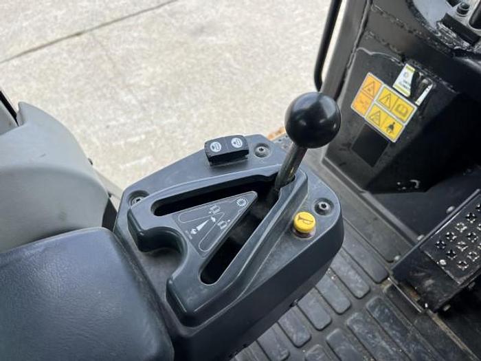 Used 2019 CATERPILLAR 963K