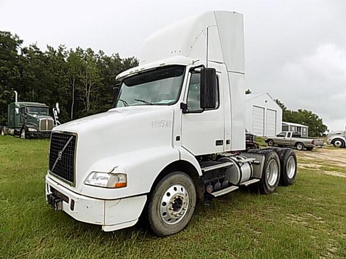 Used 2010 Volvo VNM