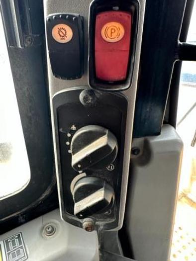 Used 2019 Caterpillar D6T LGP