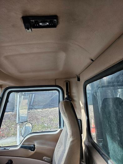 Used 2005 Mack *** ALLISON AUTOMATIC *** CV713 Granite