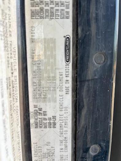 Used 2015  Freightliner Coronado