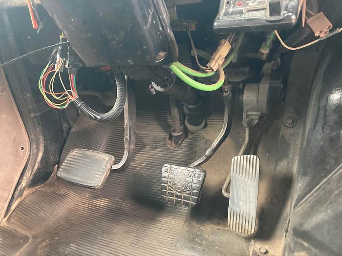 Used 1997 International 4900 Dump Truck