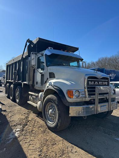 Used 2007 *** ALLISON AUTOMATIC *** Mack CV713 Granite