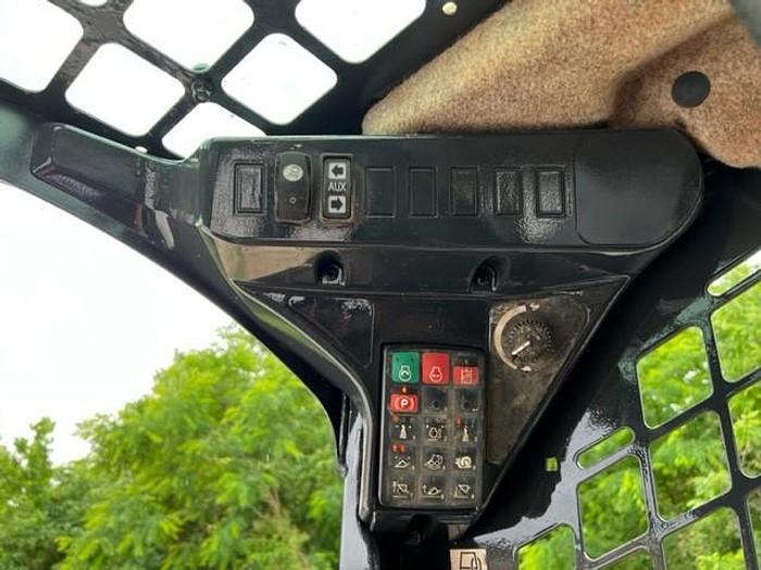 Used 2018 John Deere 323E