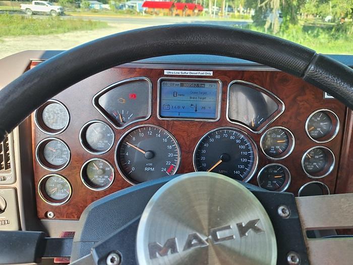 Used 2016 Mack CHU613