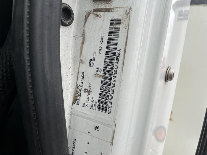 Used 2011 International 7400