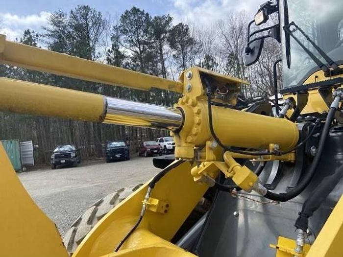 Used 2021 Komatsu WA200-8