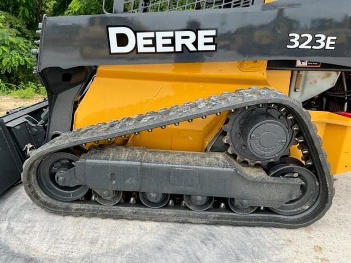 Used 2018 John Deere 323E