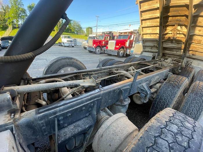 Used 2000 Western Star 4900 Dump Truck