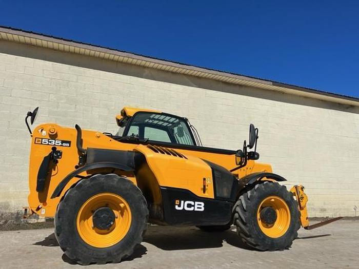 Used 2018 JCB 535-95
