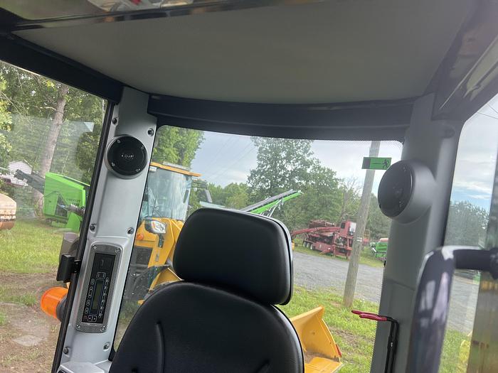 2024 Sunward SWE35UF