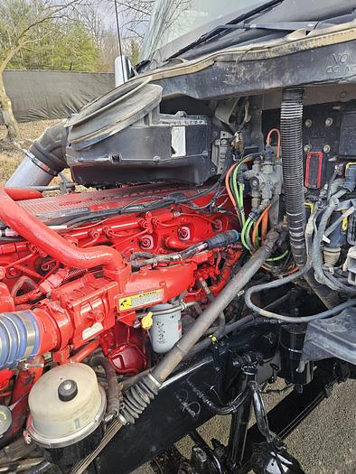 Used 2017 *** ALLISON AUTOMATIC *** Kenworth T880