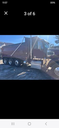 Used 2018 Freightliner Coronado SD122