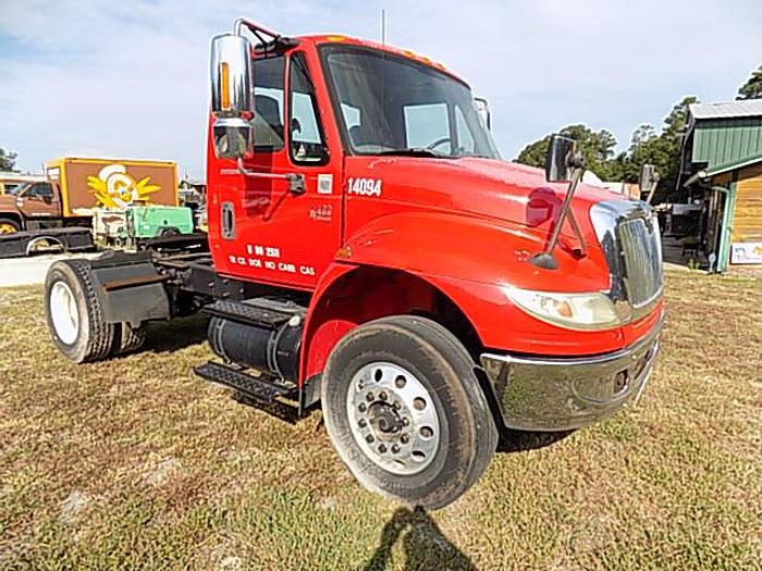 Used 2006 International 4400 DT466 (Allison Automatic)