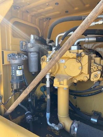 Used CAT 320EL Excavator