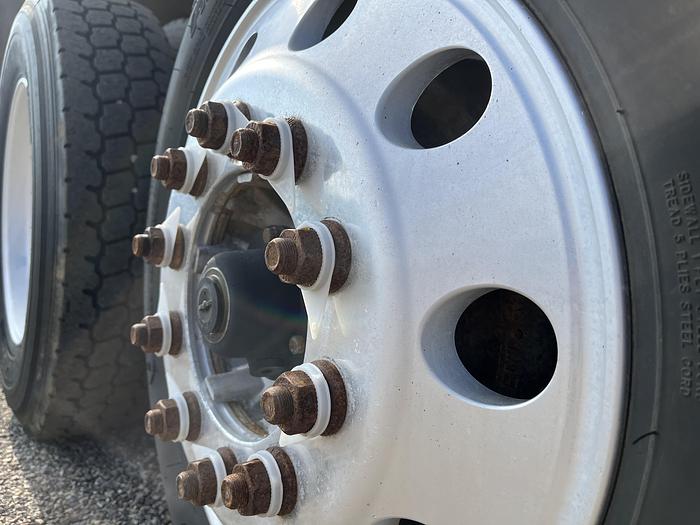 Used 2006 Peterbilt 357