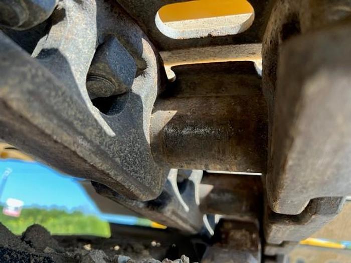 Used 2016 John Deere 250G