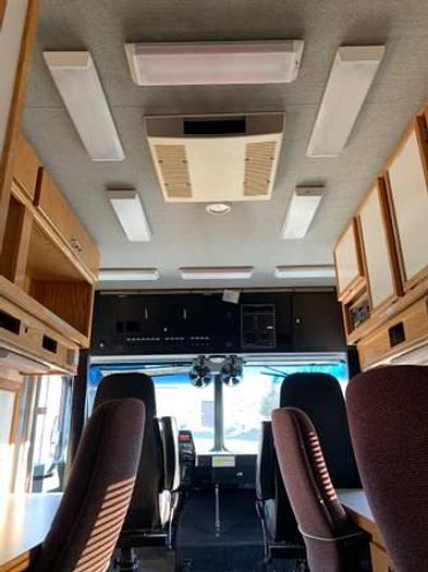 Used 2001 Freightliner MT45 Grunman Olson Fire/Rescue Mobile Command Center