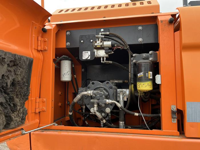 Used 2014 Doosan DX225LC