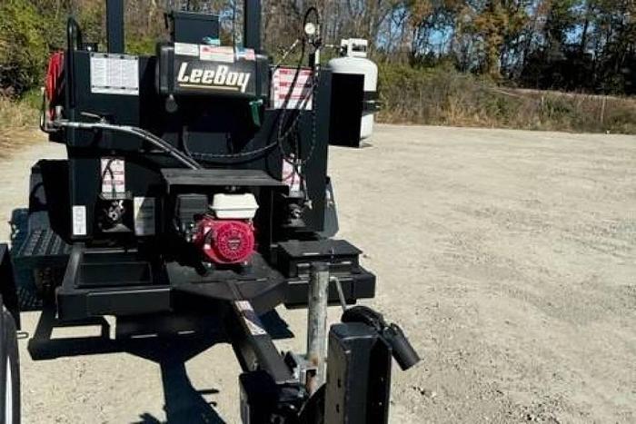 Used 2021 Leeboy L250