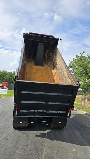 Used 2003  Mack *** ALLISON AUTOMATIC *** CV713 Granite