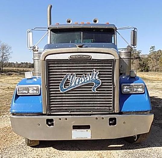 Used 2005 FREIGHTLINER CLASSIC, DETROIT 60 SERIES ENGINE