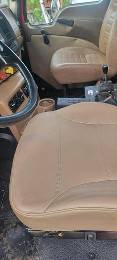 Used 2006 *** ALLISON AUTO *** MACK CV713 Granite