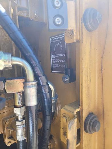 Used 2004 Caterpillar 320CL