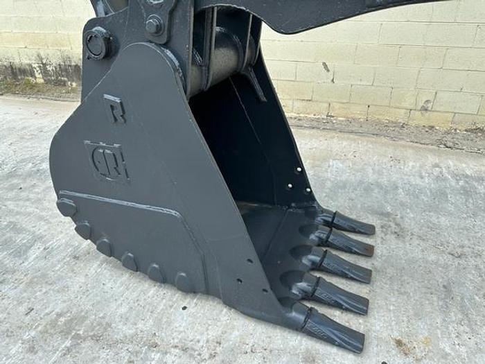 Used 2014 John Deere 210G