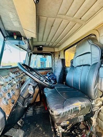 Used 2000 Peterbilt 379