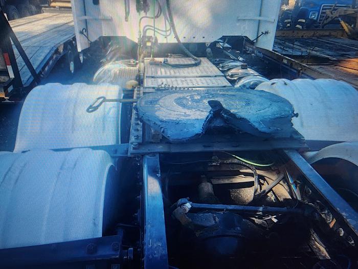 Used 2022 Freightliner Coronado SD122