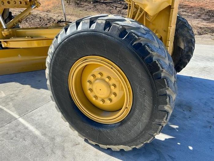 Used 2008 Caterpillar 140M