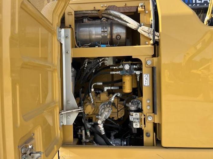 Used 2018 CAT 315FL/ with Hyd thumb