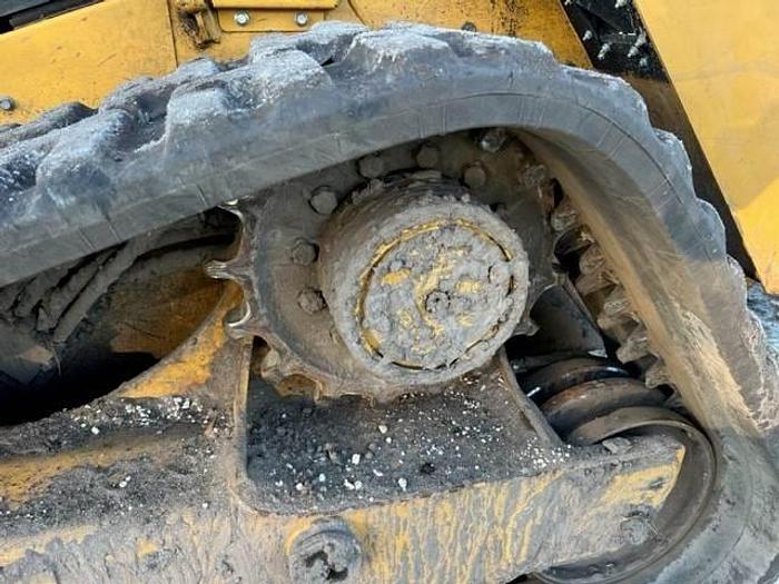 Used 2020 CATERPILLAR 299D3-XE