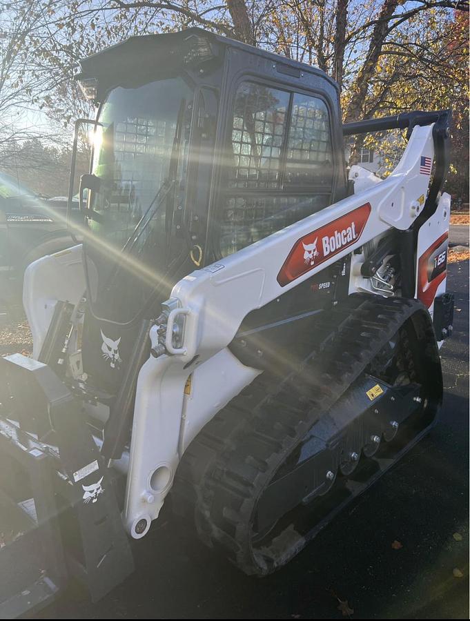 Used 2025 BOBCAT T66 compact track loader
