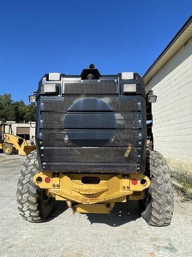 Used 2013 Caterpillar 120M2