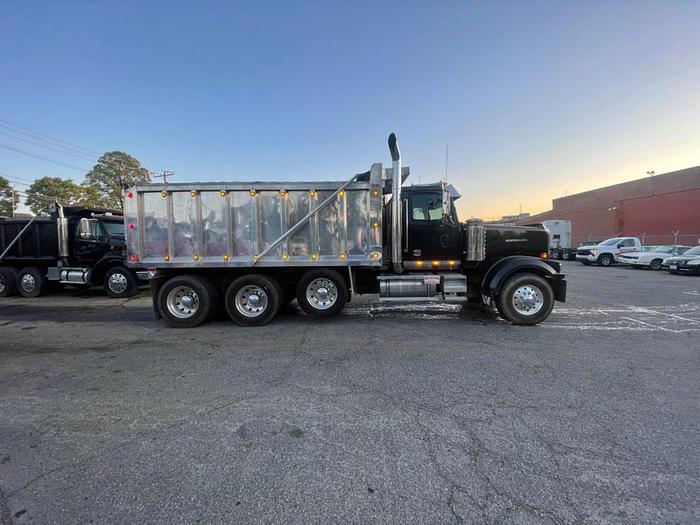 Used 2000 Western Star 4900 Dump Truck