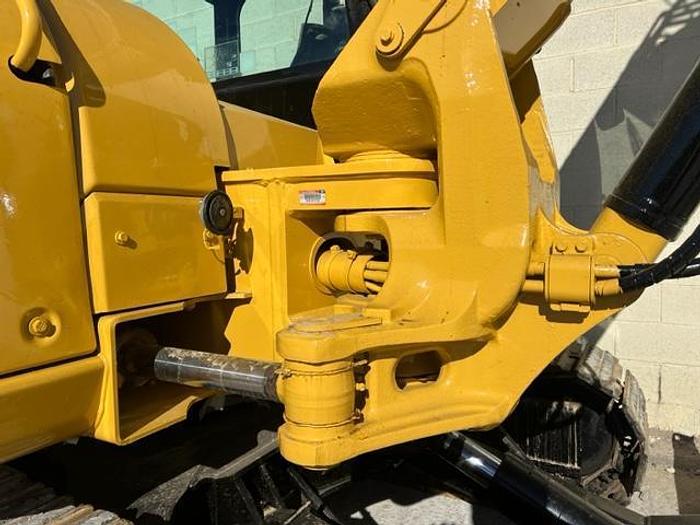 Used 2015 CATERPILLAR 308E2