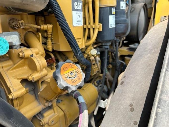 Used 2017 Caterpillar CS54B
