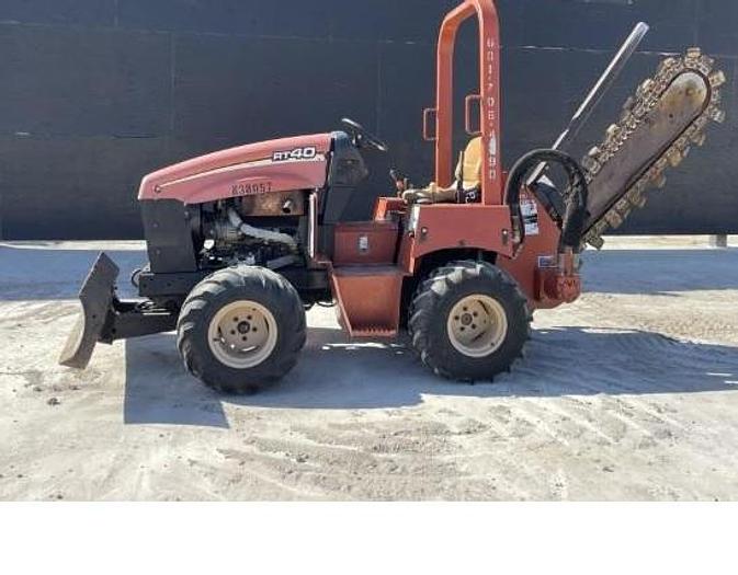 Used 2003 Ditch Witch RT45