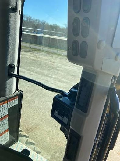 Used 2022 Komatsu GD655-7