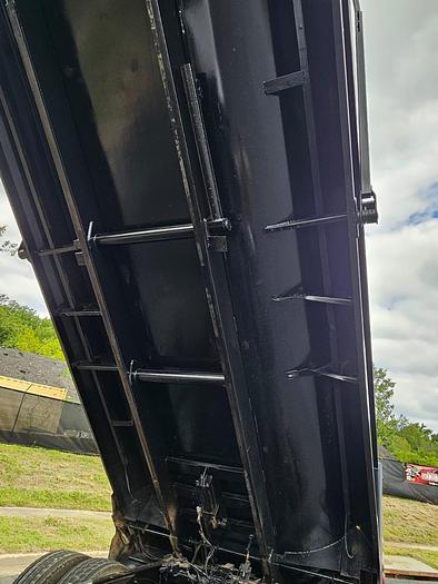 Used 2012 CAT ALLISON AUTOMATIC CT660 *ALLISON AUTO*