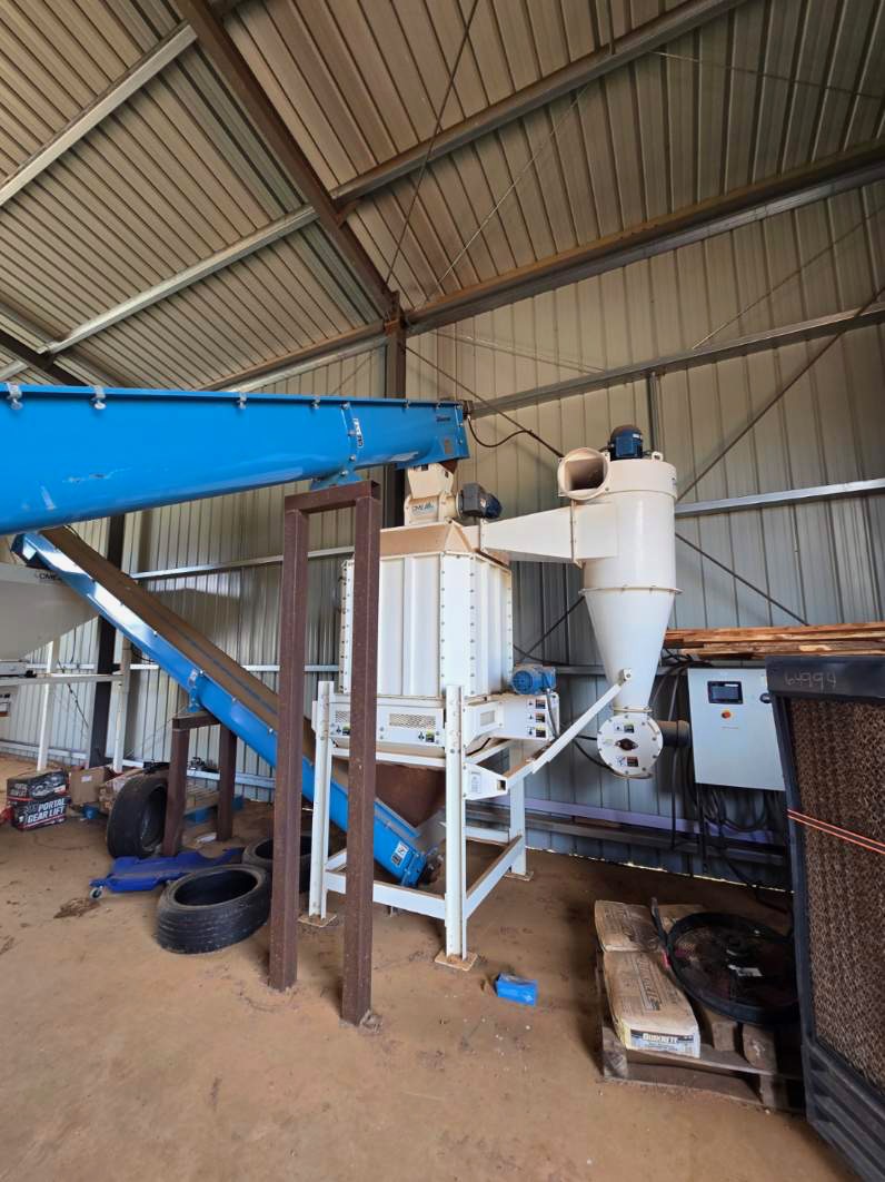 Used 2019 Pallet mill With hammer mill