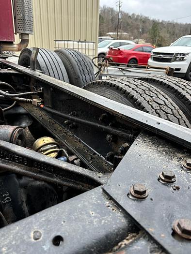 Used 2001 Kenworth T800