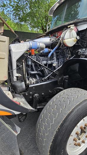 Used 2005 Mack *** ALLISON AUTOMATIC *** CV713 Granite