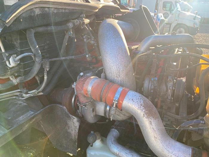 Used 2010 Freightliner Columbia 120