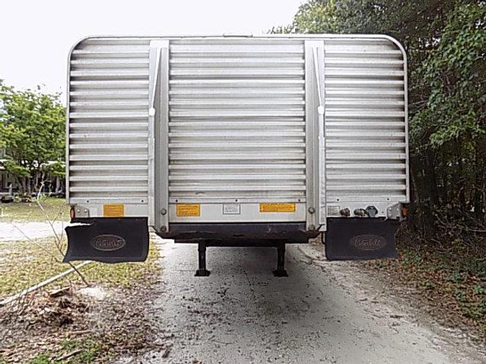 Used 1999 UTILITY TRAILER CORP FLATBED 102 x 48